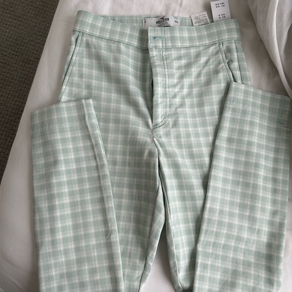 Plaid Set (Top and Pants) - Picture 2 of 3